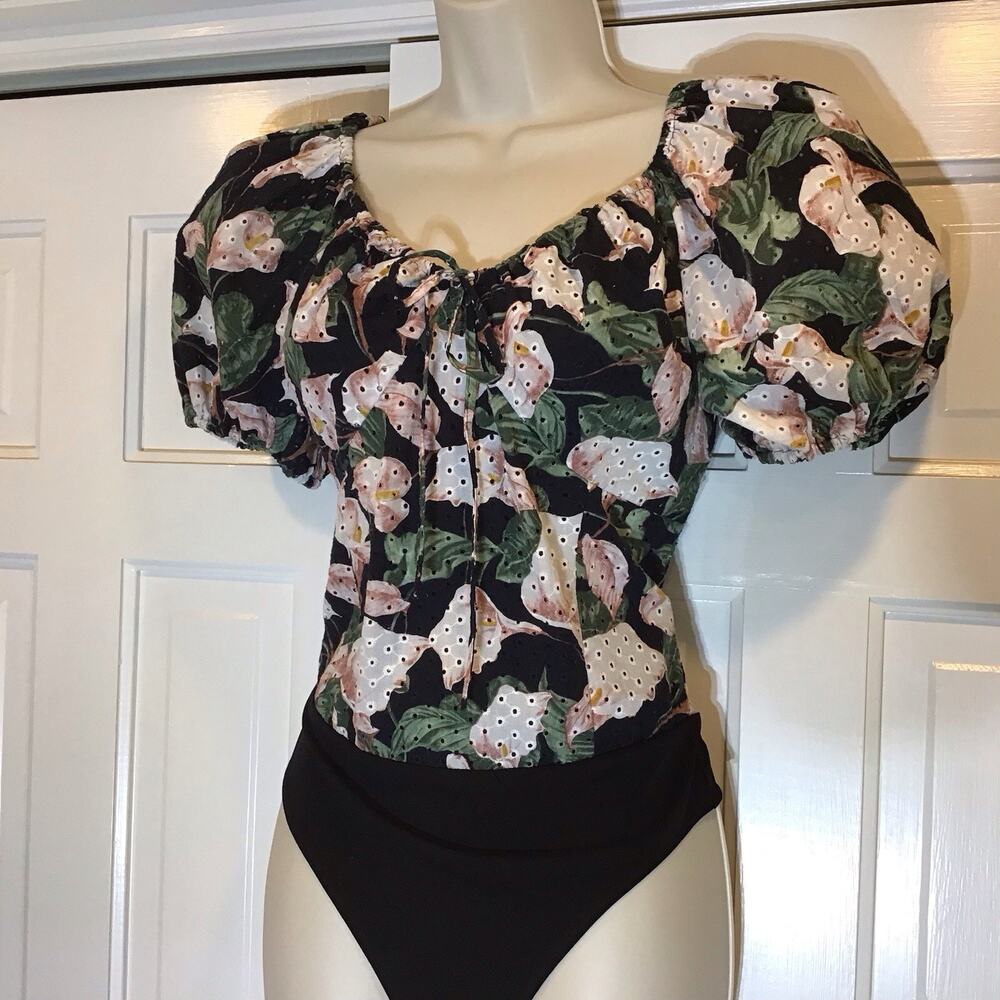 Floral Women’s Peasant Boho Bodysuit Top Sz M Milkmaid Romantic Coquette Cowgirl